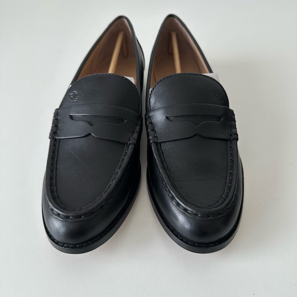 Lauren Ralph Lauren | Wynnie Burnished Leather Loafer | New | Size 9.5 B - Picture 4 of 12